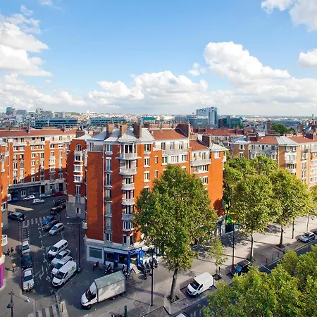 セジュール＆アフェール デヴ アパートホテル