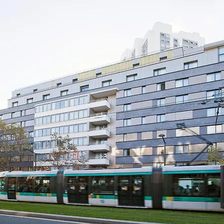 アパートホテル セジュール＆アフェール デヴ