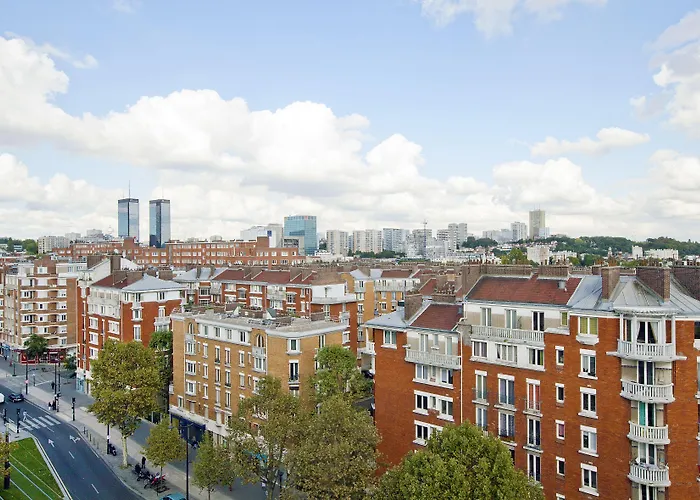 Sejours & Affaires Paris-davout 4*