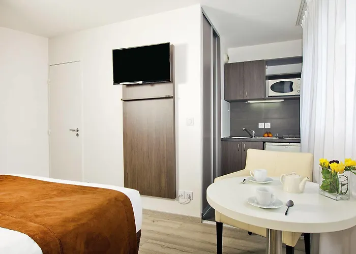 Sejours & Affaires Paris-davout 4* Париж