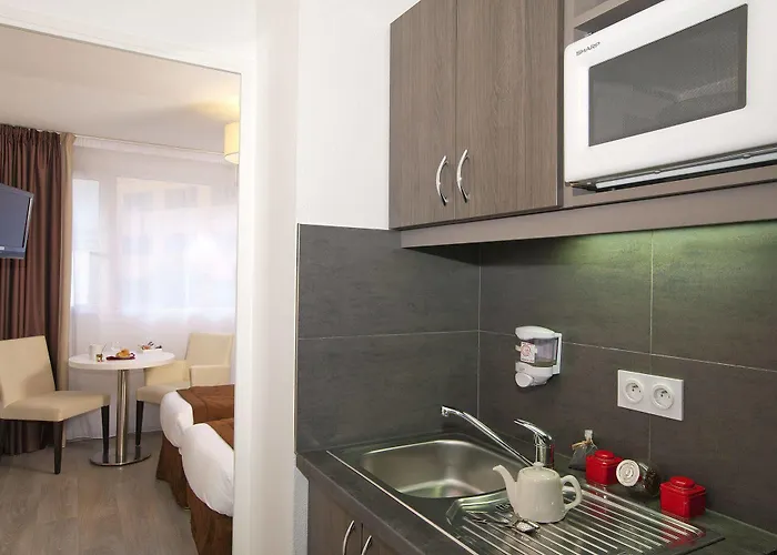 Sejours & Affaires Paris-davout Апарт-отель 4*